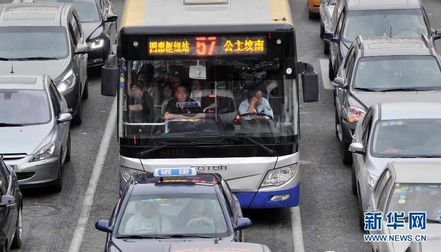 北京“無車日”變成擁堵日 局部地區達嚴重擁堵