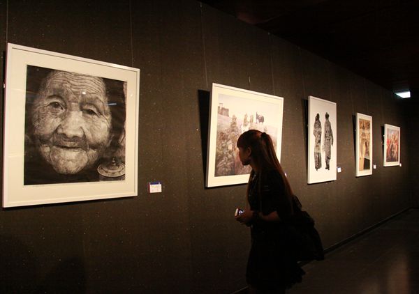 第二屆“和美西藏”美術(shù)作品大賽頒獎儀式暨作品展開幕式在京舉行