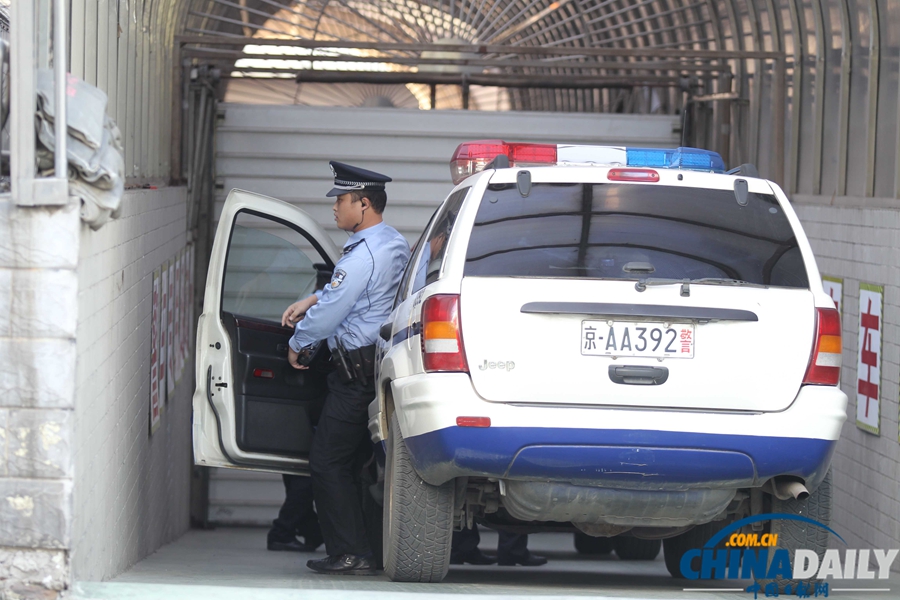 李某某等五人強(qiáng)奸案一審宣判 李某某獲刑10年