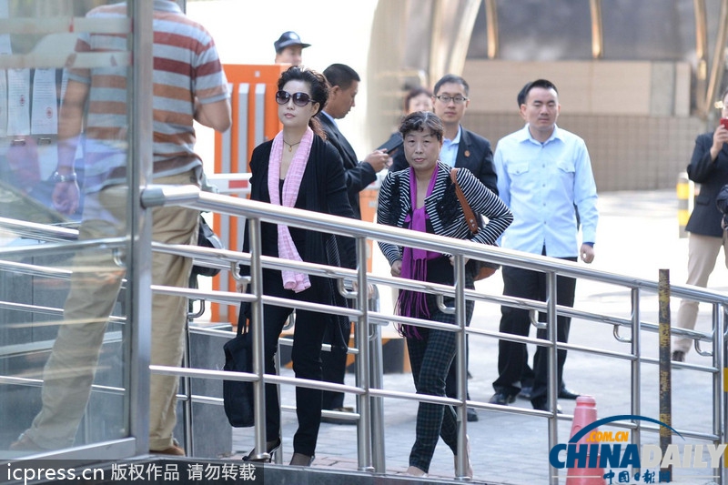 李某某等五人強奸案一審宣判 李某某獲刑10年