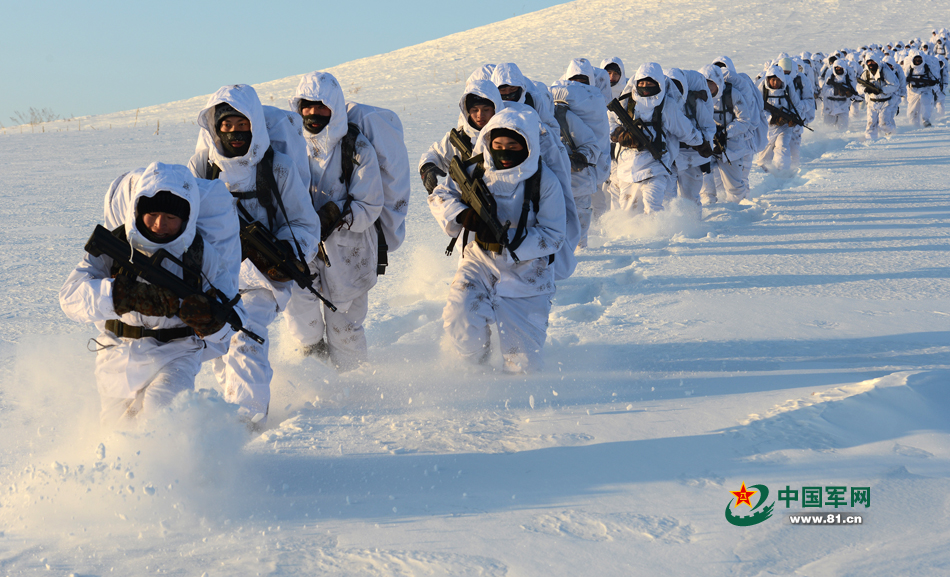沈陽軍區某特戰旅-34℃練官兵作戰能力
