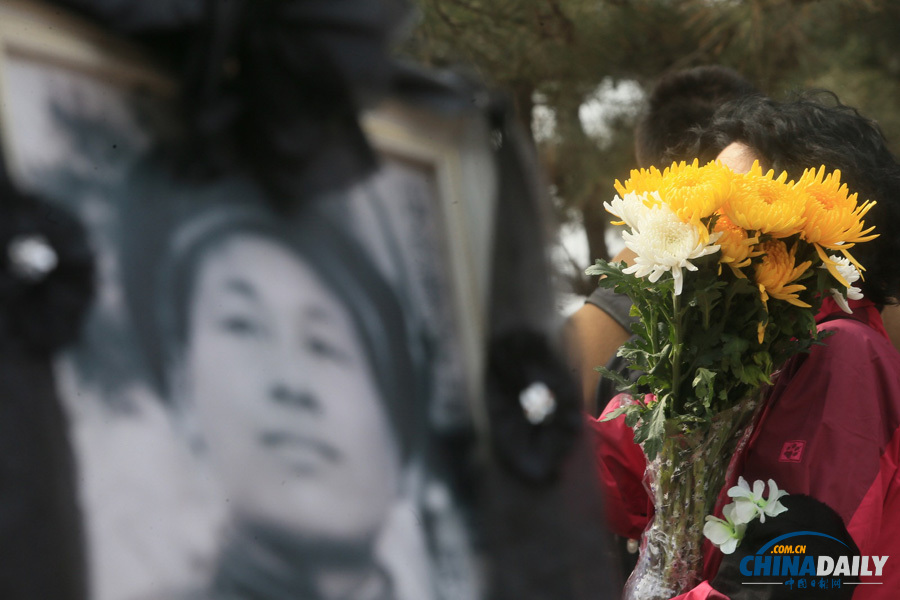 437具志愿軍烈士遺骸回國(guó) 將安放于抗美援朝烈士陵園