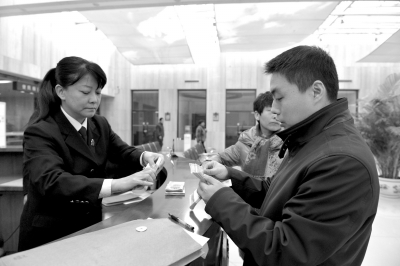 法官倆月替農民工討薪38萬