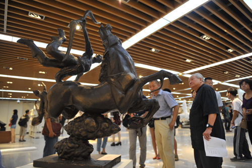 2013全國高校畢業生優秀雕塑作品展在京開幕