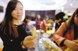 重慶首屆農(nóng)夫市集： 手洗衛(wèi)生巾玫瑰花唇膏你見(jiàn)過(guò)嗎