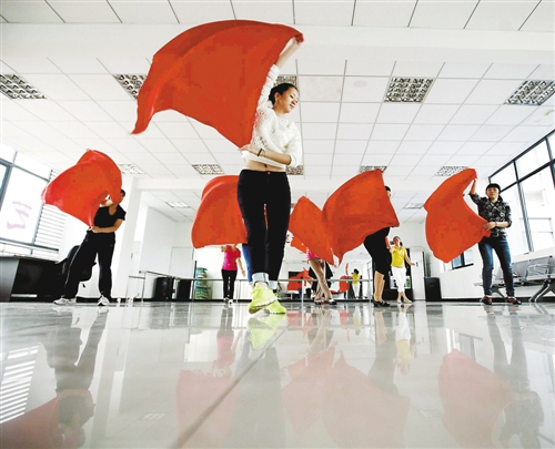 唱好“新劇目”,扎實(shí)推進(jìn)文化強(qiáng)市建設(shè)