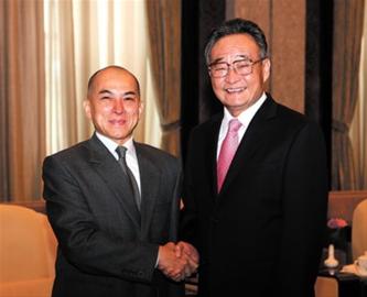 吳邦國(guó)在滬分晤柬埔寨 斐濟(jì) 老撾 利比里亞領(lǐng)導(dǎo)人 感謝支持世博