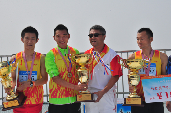 13分54秒！奧運選手勇奪廣州IFC登高賽冠軍