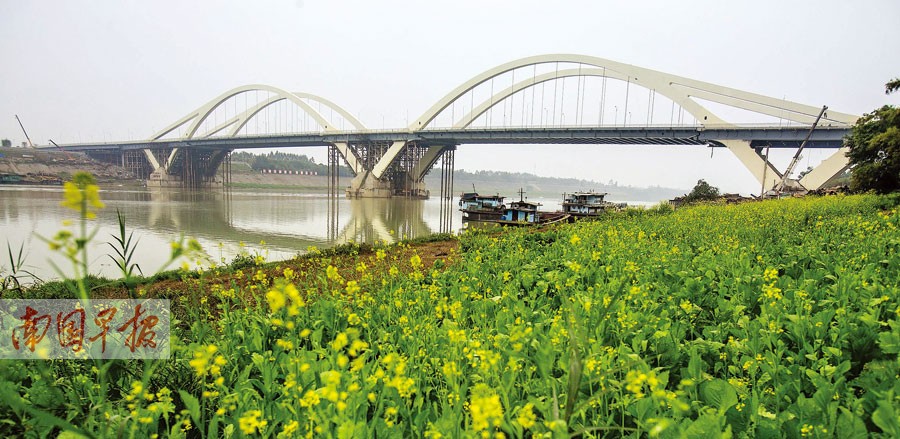 南寧羅文大橋建成通車 去機場第二高速公路開工