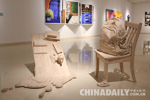 天津美院60余位青年藝術家攜創意作品亮相石市
