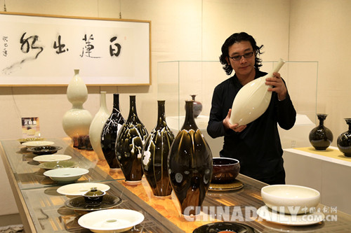 “我想成為歷史的鏈條” ——記弘傳定瓷創始人、河北曲陽定瓷研究所所長薛行嶙