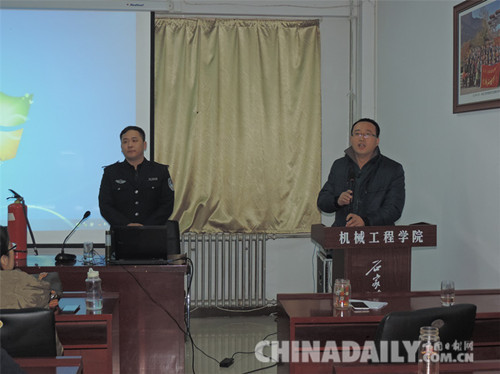 石家莊鐵道大學(xué)機(jī)械203大講堂：百余場講座 近萬名同學(xué)受益