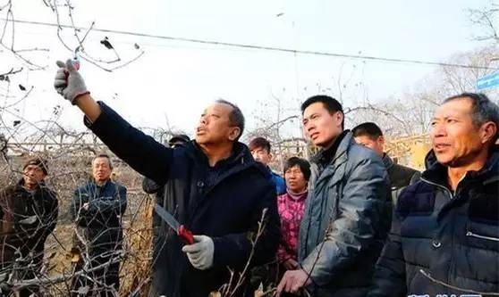 一個“農民教授”，為何感動了百萬河北人