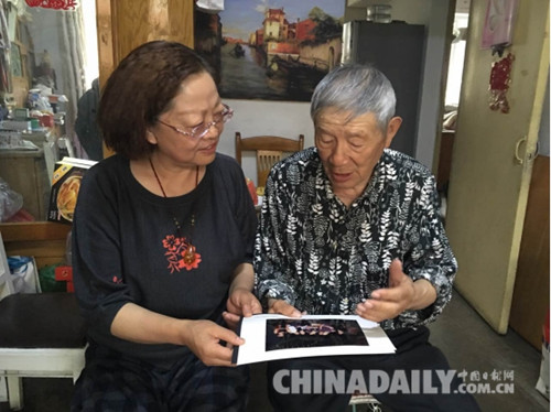 唐山大地震親歷者常青老人鏡頭記錄家鄉(xiāng)40年變化