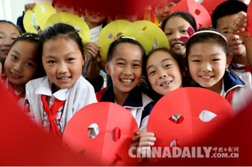 邯鄲：微笑進校園 小學生笑迎每一天