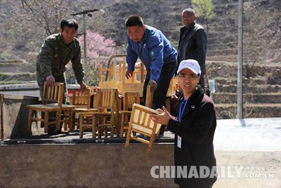 中國報恩網(wǎng)創(chuàng)辦人回報第二故鄉(xiāng)石家莊 要給20個貧困村捐電腦