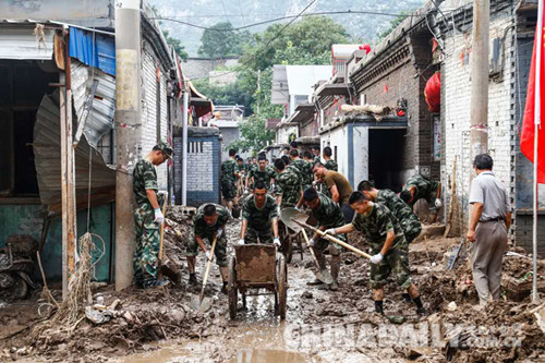 武警河北總隊：洪水退卻 這里仍然是“戰場”