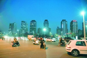 鄭州鄭東新區(qū)成中國最大“鬼城”?