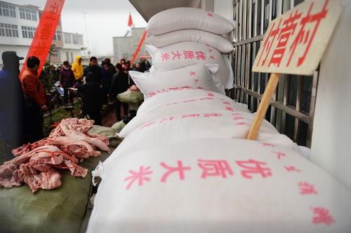 報(bào)恩的農(nóng)民工：700名孤寡老人共同的“兒子”