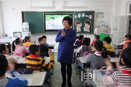 哈爾濱市小學(xué)開學(xué)第一課 分享寒假趣聞樂事(圖)