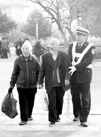 交警王義生:14載堅守街頭服務市民