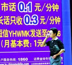 各行業(yè)年終獎盤點:有的發(fā)奔馳車 有的發(fā)衛(wèi)生巾