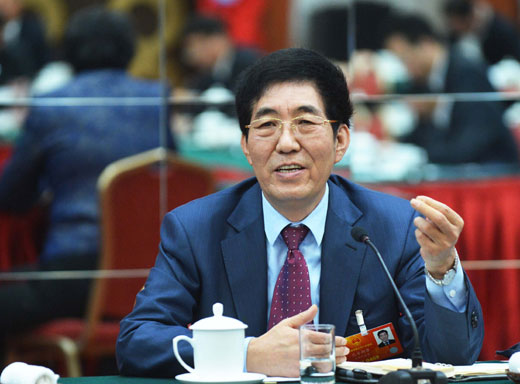 吉林省代表團(tuán)審議國(guó)務(wù)院機(jī)構(gòu)改革和職能轉(zhuǎn)變方案