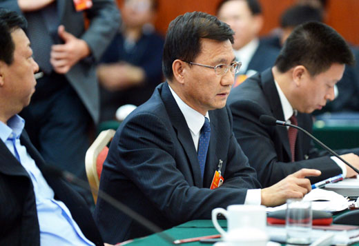 吉林省代表團審議國務(wù)院機構(gòu)改革和職能轉(zhuǎn)變方案