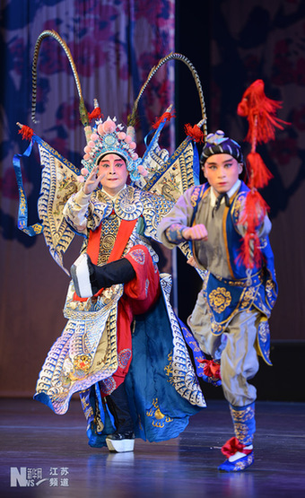第五屆（張家港）長(zhǎng)江流域戲劇藝術(shù)節(jié)揭幕