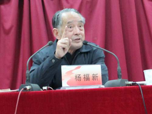 江蘇好人楊福星：78歲老教授帶病義務(wù)作三百場報告