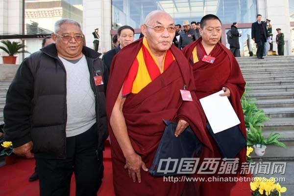 西藏政協大會閉幕 強調把維護社會穩定作為第一政治責任