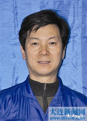 大連市人民政府關(guān)于表彰第五屆大連市有杰出貢獻(xiàn)高技能人才和技術(shù)能手的決定