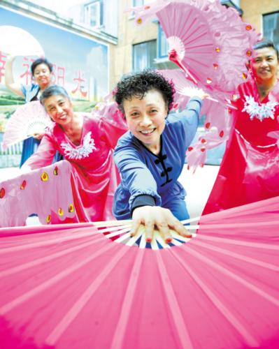 沈陽：沈河社區日 幸福來敲門（圖）