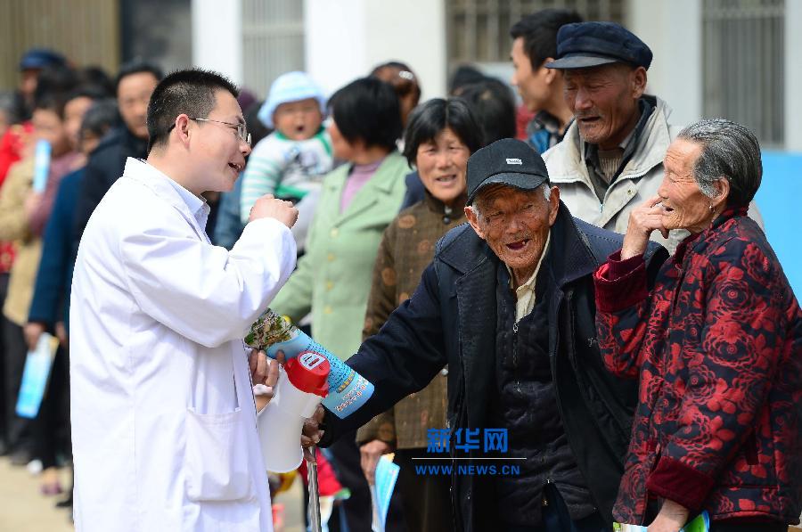 山東曲阜：實現(xiàn)全民免費查體