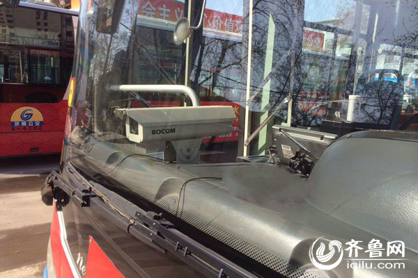 濟南啟用移動公交抓拍系統 公交車上入駐電子警察