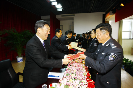 中國漁政執法技能比武總決賽暨漁政隊伍建設年活動總結大會在山東煙臺舉行