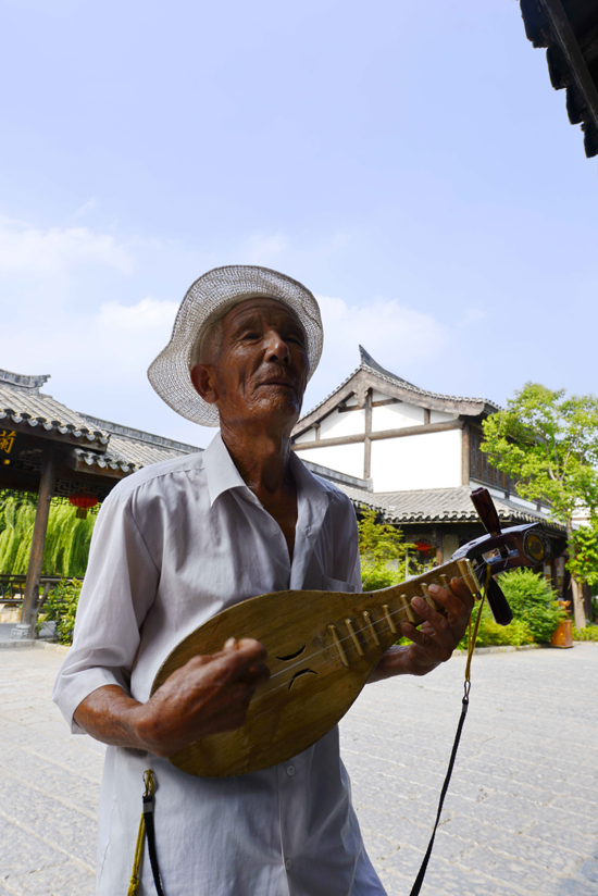 臺兒莊：最后一座“手工版古城”