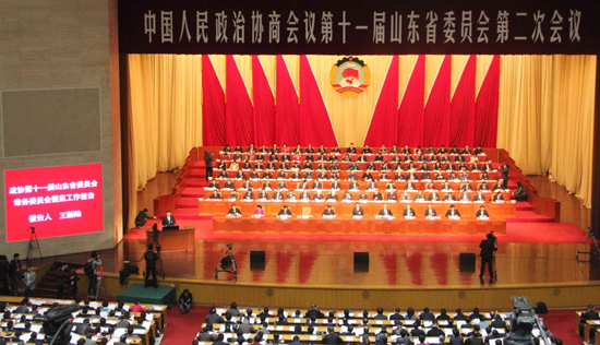 山東省節儉務實開“兩會”