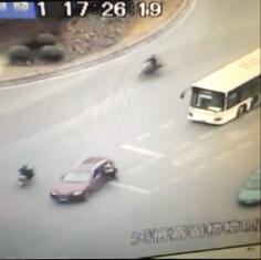 滬被拖行民警昨不治身亡 妻子下月即是預(yù)產(chǎn)期|圖