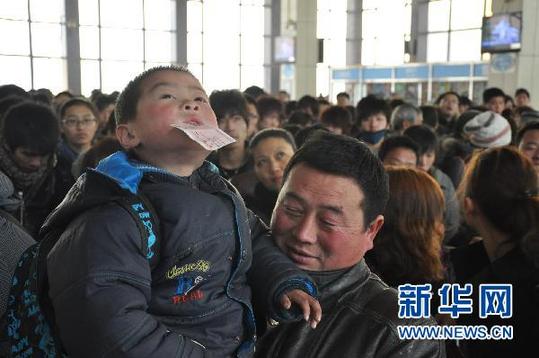 全國陸海空迎戰返程客流高峰