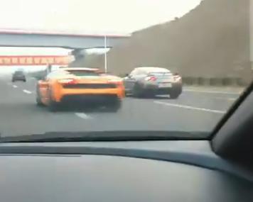豪車高速狂飆時速295公里 當(dāng)事者傳視頻炫耀