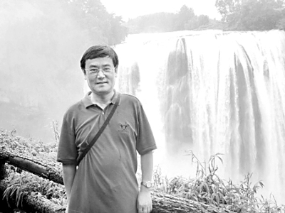 一篇報(bào)道何以感動(dòng)中國(guó) 深受新聞界專家學(xué)者熱議