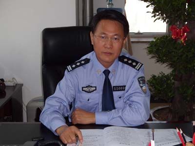 洛陽(yáng)市公安局紀(jì)委書(shū)記墜樓身亡 生前有抑郁癥(圖)
