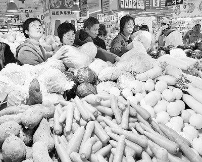 中國食品質量安全問題屢發生 引起公眾密集關注