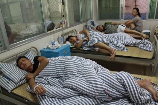 宜春食物中毒事件已致49人入院治療 涉事酒店停業 圖