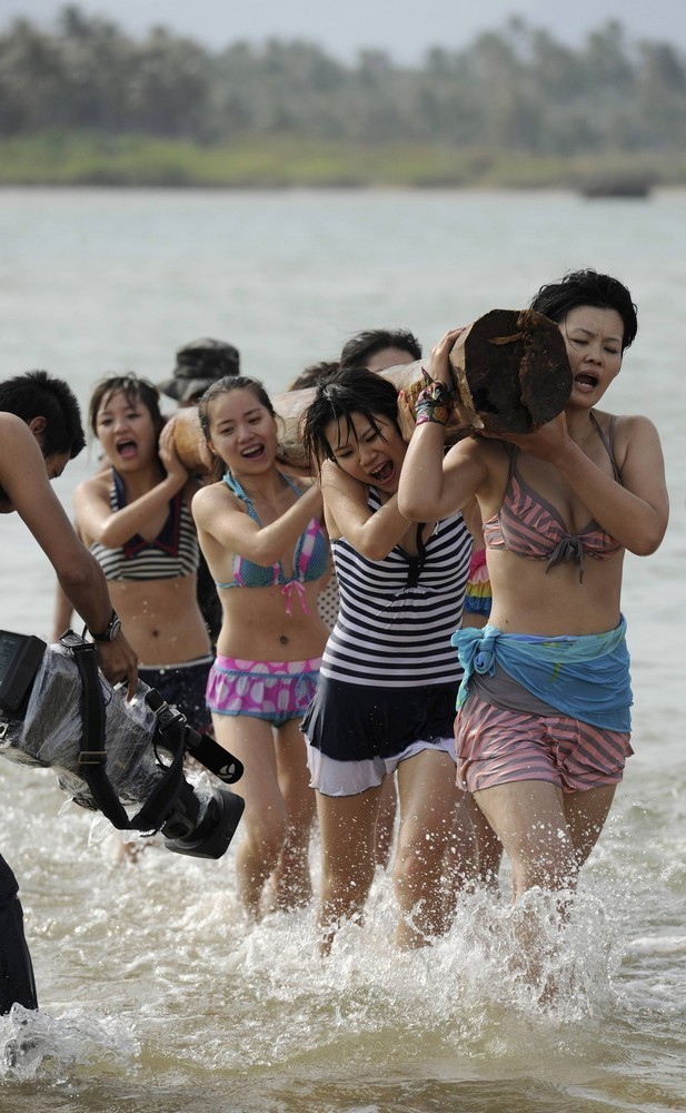 中國女保鏢首次公開進行“魔鬼日”極限訓(xùn)練