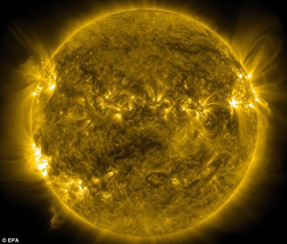 美衛星拍太陽風暴震撼照：表面現巨大漩渦