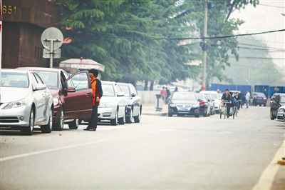停車，難以捉摸的“黑收費” 圖