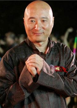 陳佩斯受邀2013年春晚 節目中講述父親最后歲月