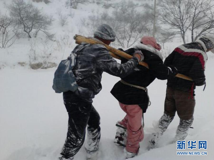 3名日籍游客因暴雪被困遇難 高清救援現(xiàn)場